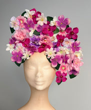 Load image into Gallery viewer, Floating florals

