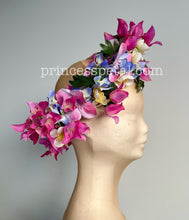 Load image into Gallery viewer, Floral garland
