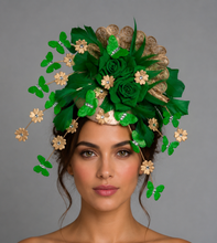 Load image into Gallery viewer, Green and gold
