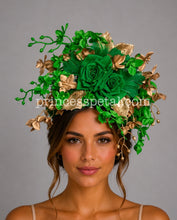 Load image into Gallery viewer, Green and gold
