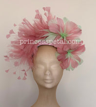 Load image into Gallery viewer, Pink and mint
