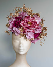 Load image into Gallery viewer, Pink, burgundy and gold
