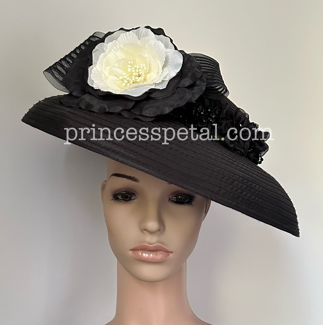 Black and white hat, one size fits all