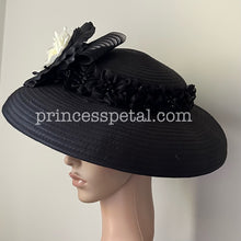 Load image into Gallery viewer, Black and white hat, one size fits all
