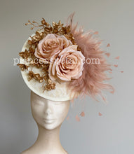 Load image into Gallery viewer, Cream, beige and gold
